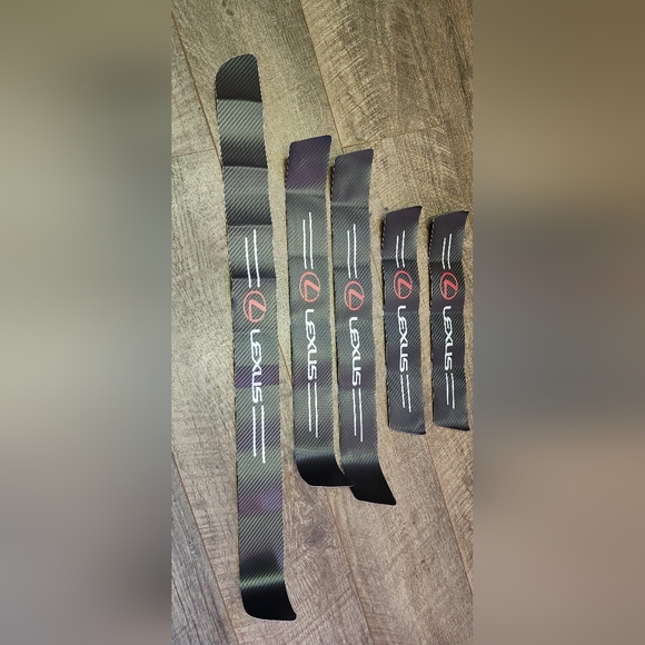 Lexus carbon fiber door sill scratch protectors - Picture 4 of 5